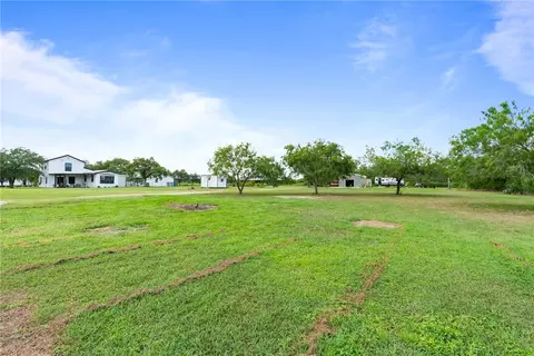 Exterior - 200 Baggs Trl, Mathis, TX 78368 photo 4 of 5