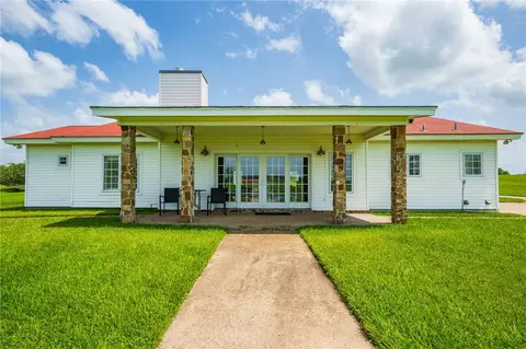Exterior - 8259 Baldwin, Mathis, TX 78368 photo 3 of 10