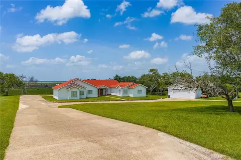 8259 Baldwin, Mathis, TX 78368 photo 11
