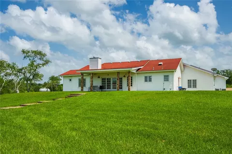Exterior - 8259 Baldwin, Mathis, TX 78368 photo 9 of 10