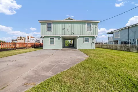 117 Quail Dr, Rockport, TX 78382
