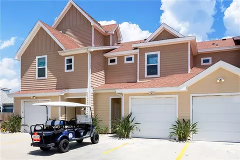 1813 S 11th St #502, Port Aransas, TX 78373
