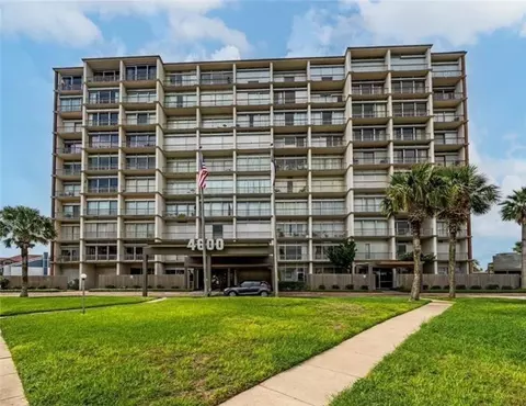 4600 Ocean Dr #403, Corpus Christi, TX 78412