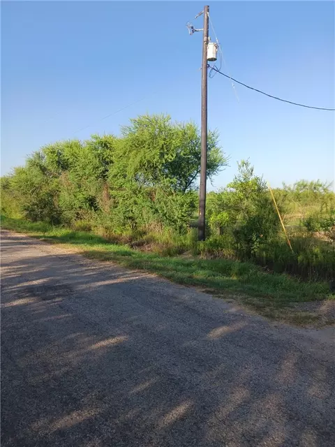 7883 County Road 2431, Sinton, TX 78387