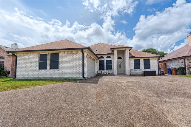 2525 Twine Dr, Corpus Christi, TX 78414