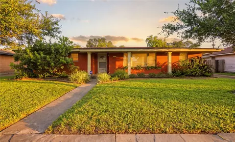 505 Williamson Pl, Corpus Christi, TX 78411