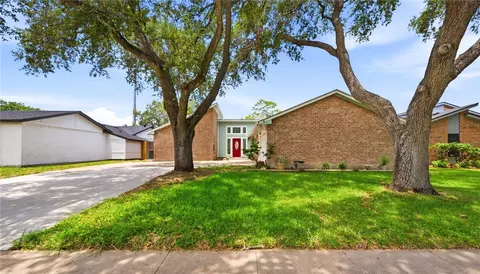 2409 Still Brook Dr, Corpus Christi, TX 78414