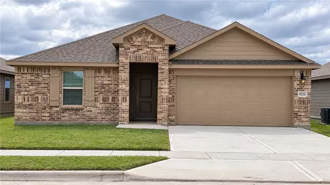 9553 Swedish Oak Dr, Corpus Christi, TX 78410
