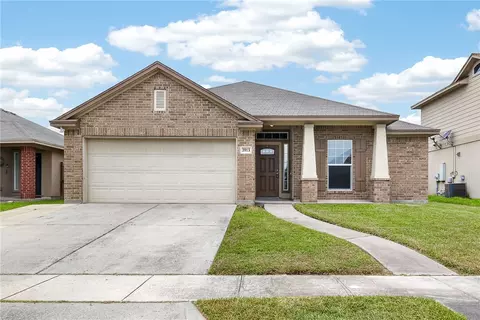 3913 Las Bahias Dr, Corpus Christi, TX 78414