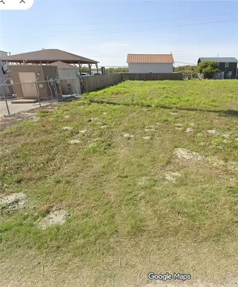 1918 Lynhurst Dr, Corpus Christi, TX 78418