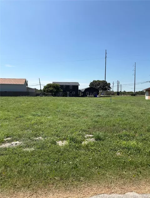 1914 Lynhurst Dr, Corpus Christi, TX 78418