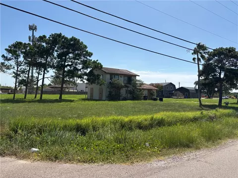 1401 Don Patricio, Corpus Christi, TX 78418