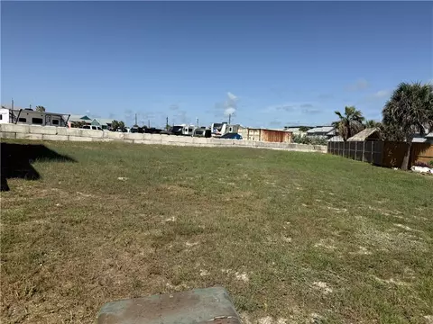840 Parkplace, Port Aransas, TX 78373