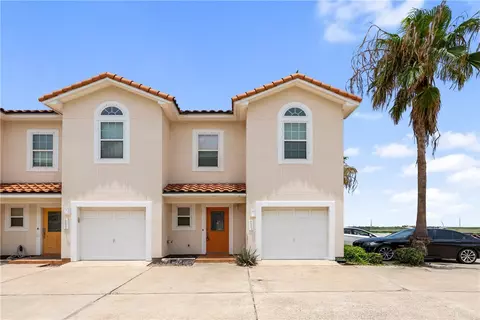 14878 Granada Dr #203, Corpus Christi, TX 78418