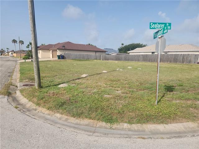 13981 Seafarer Dr, Corpus Christi, TX 78418