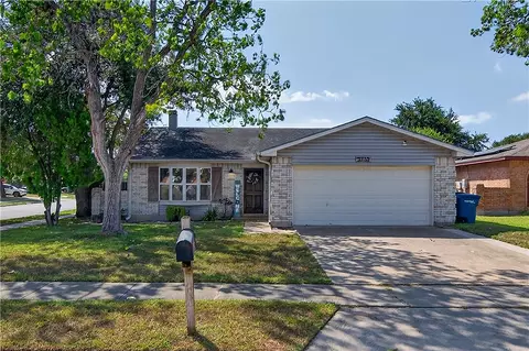 3730 N Creek Cir, Corpus Christi, TX 78410