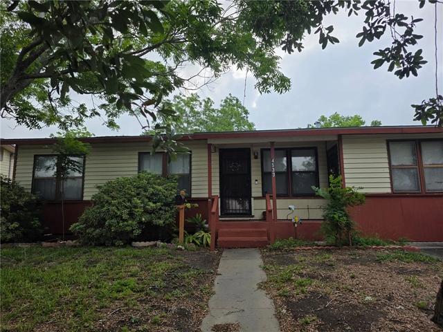 4533 Townsend St, Corpus Christi, TX 78415