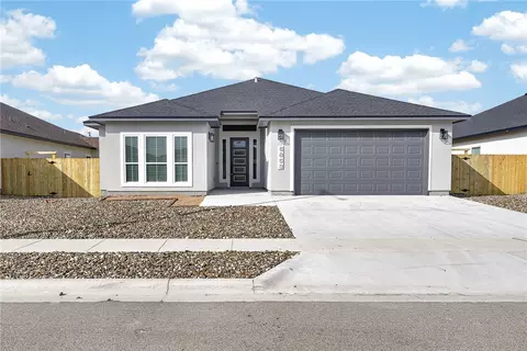 6853 La Salle Dr, Corpus Christi, TX 78414