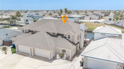 15405 Cruiser St #B, Corpus Christi, TX 78418