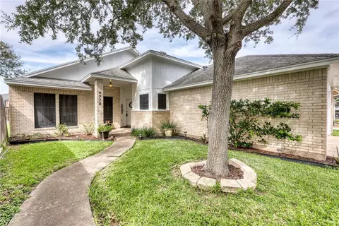 4778 Willowick Dr, Corpus Christi, TX 78413