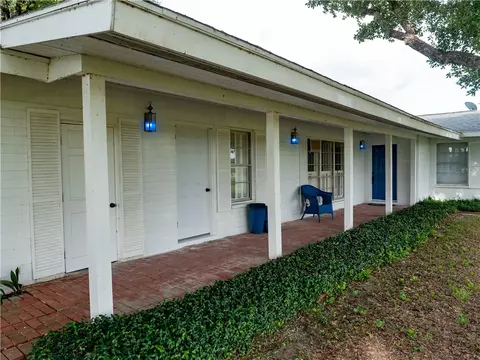 175 Fm 136, Woodsboro, TX 78393