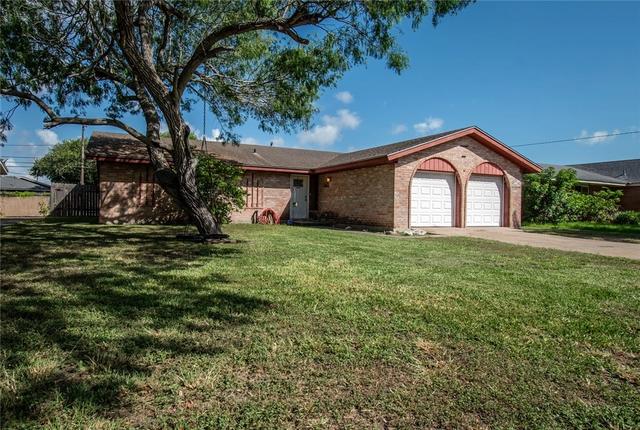 1305 Sealane Dr, Corpus Christi, TX 78412