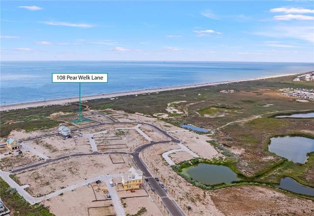 108 Pear Welk Ln, Port Aransas, TX 78373