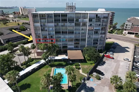 4600 Ocean Dr #407, Corpus Christi, TX 78412