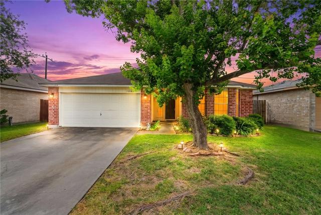 7806 Wolverine Dr, Corpus Christi, TX 78414