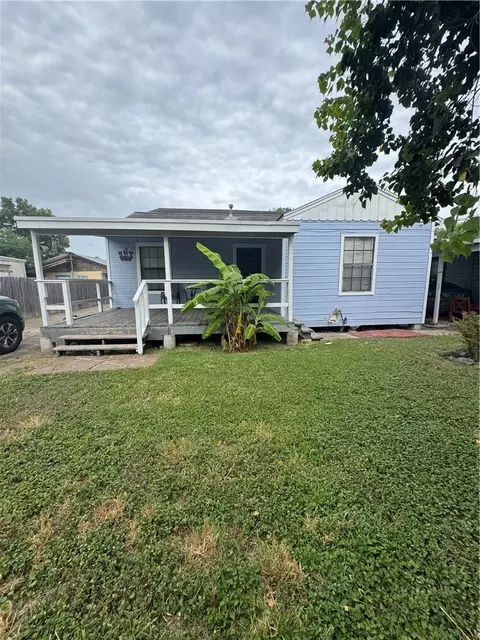 438 Hiawatha St, Corpus Christi, TX 78405