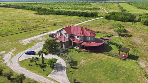 3124 County Road 220, Alice, TX 78332