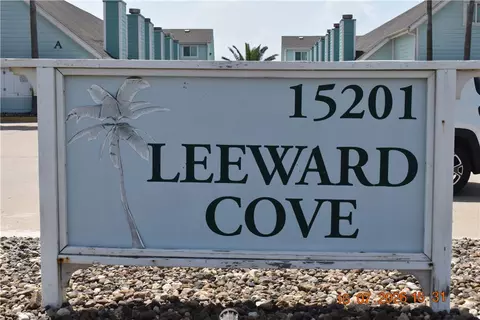 15201 Leeward Dr #B4, Corpus Christi, TX 78418