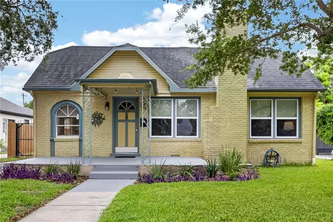 421 Cole St, Corpus Christi, TX 78404