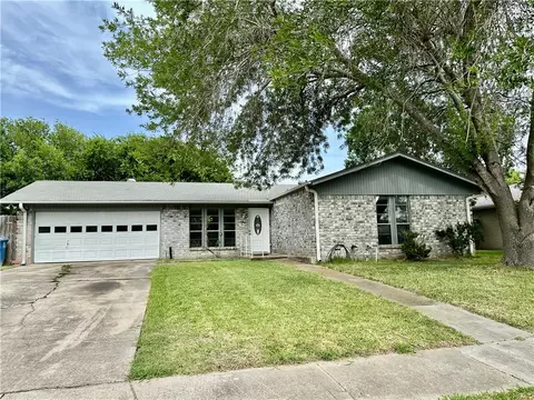 1410 Hesse St, Portland, TX 78374