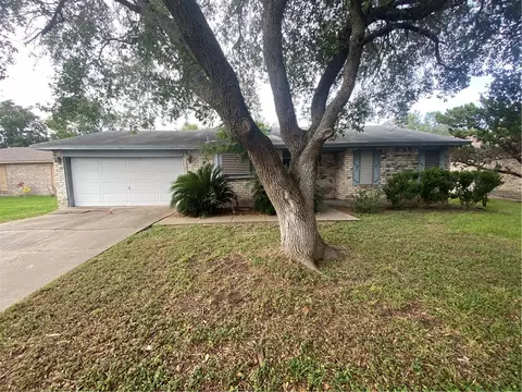 3710 Mendenhall Dr, Corpus Christi, TX 78415