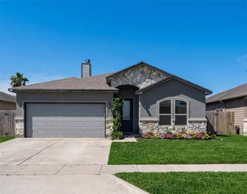 7650 Sable Creek Dr, Corpus Christi, TX 78414