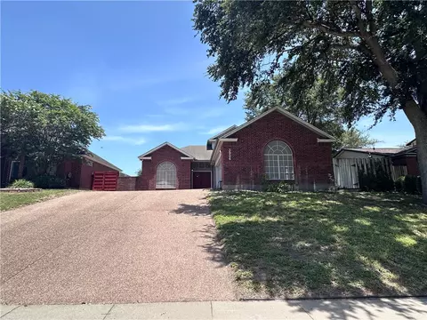 3906 Mckinzie, Corpus Christi, TX 78410