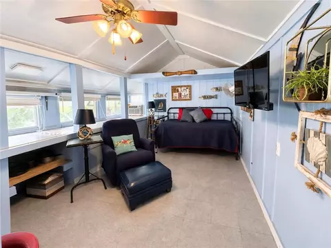 Bedroom - 102 County Road 394, Mathis, TX 78368 photo 4 of 4