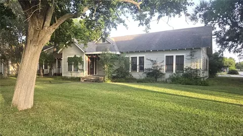 629 W Henrietta Ave, Kingsville, TX 78363