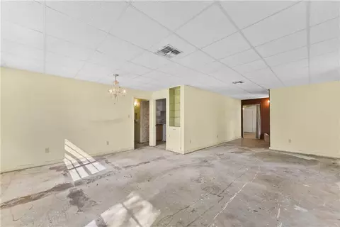 Living - 706 E Henderson St, Bishop, TX 78343 photo 3 of 4