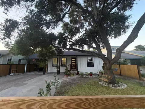 2126 Harriett Dr, Corpus Christi, TX 78416