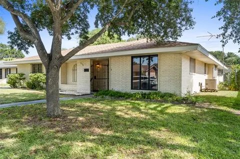 220 Pecos St, Portland, TX 78374