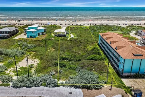 1992 On The Bch, Port Aransas, TX 78373