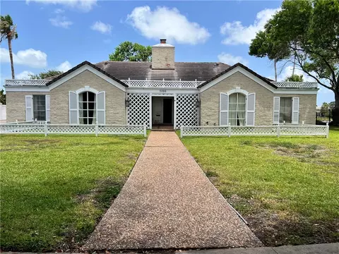 7026 Hathor Dr, Corpus Christi, TX 78412