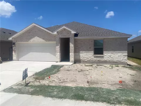 1405 Choctaw Rd, Sinton, TX 78387