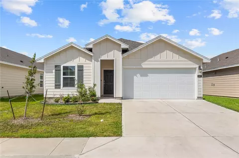 1917 Whirlaway Dr, Corpus Christi, TX 78417