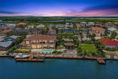 350 362 Mustang Blvd, Port Aransas, TX 78373
