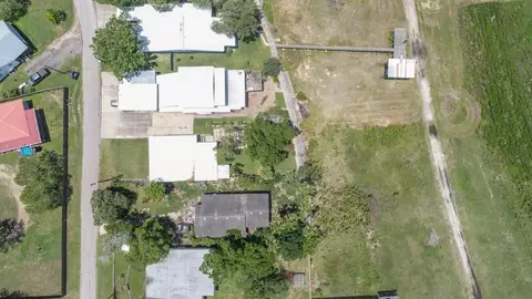 View/Area - 307 Stephens Loop, Mathis, TX 78368 photo 10 of 10