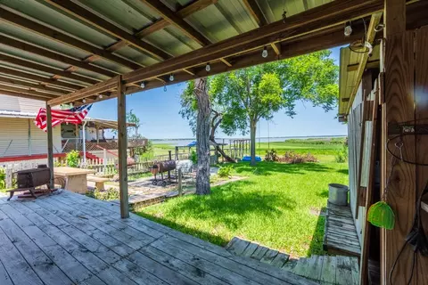 Exterior - 307 Stephens Loop, Mathis, TX 78368 photo 5 of 12