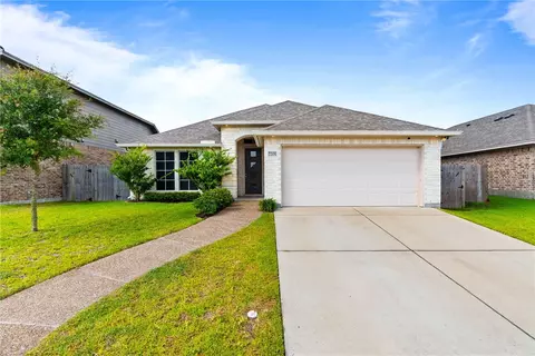 7205 Adler Dr, Corpus Christi, TX 78414